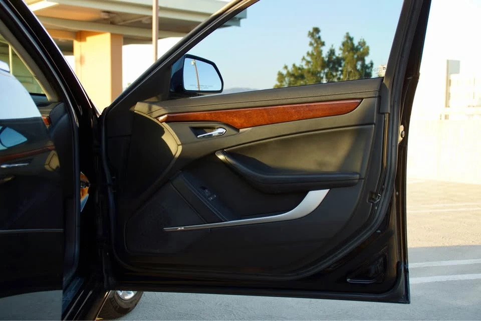 2009 Cadillac CTS 2nd Gen - Image 9 of 17