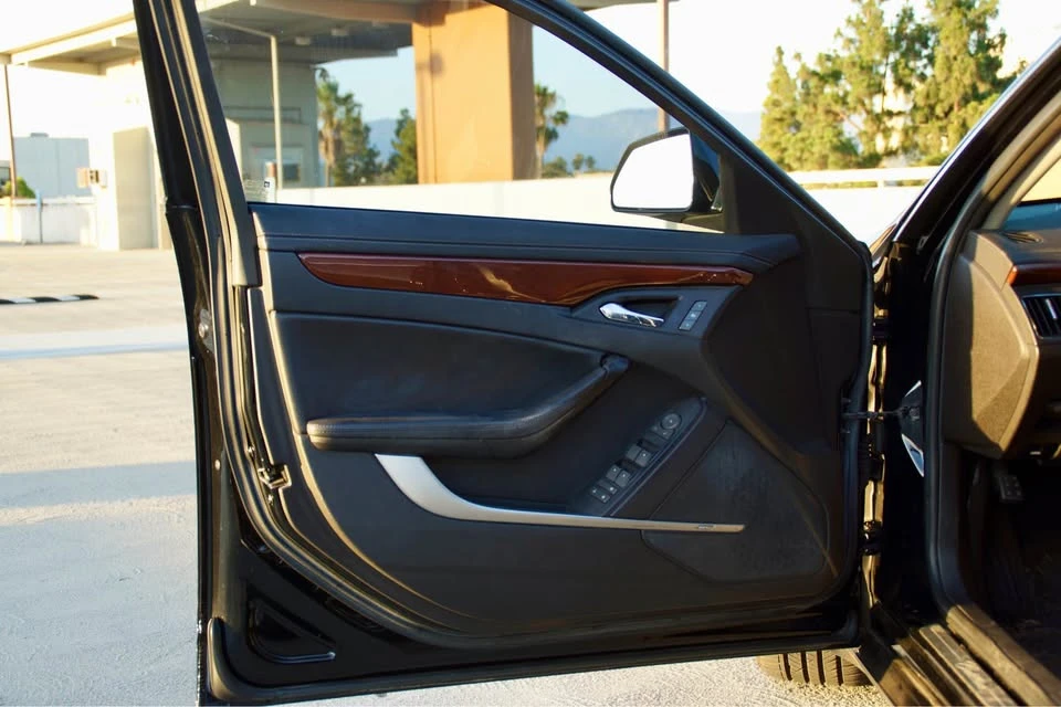 2009 Cadillac CTS 2nd Gen - Image 8 of 17
