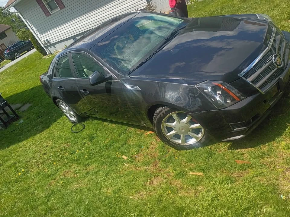 2009 Cadillac CTS 2nd Gen - Image 2 of 8