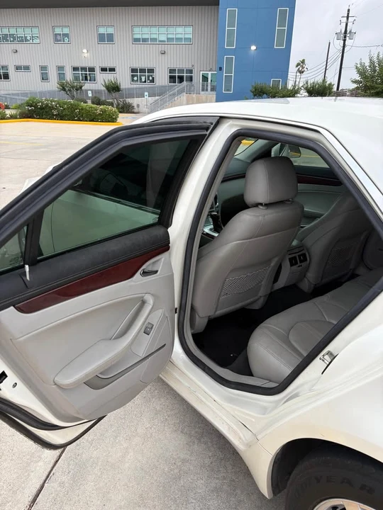 2009 Cadillac CTS 2nd Gen - Image 9 of 13