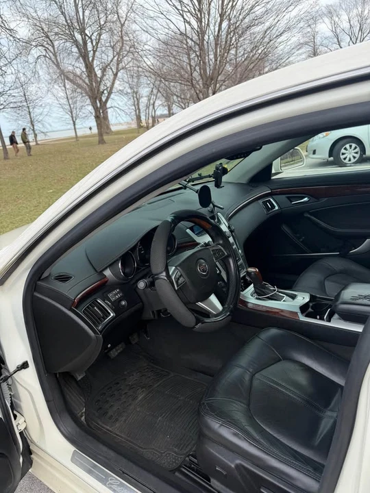 2009 Cadillac CTS 2nd Gen - Image 9 of 11