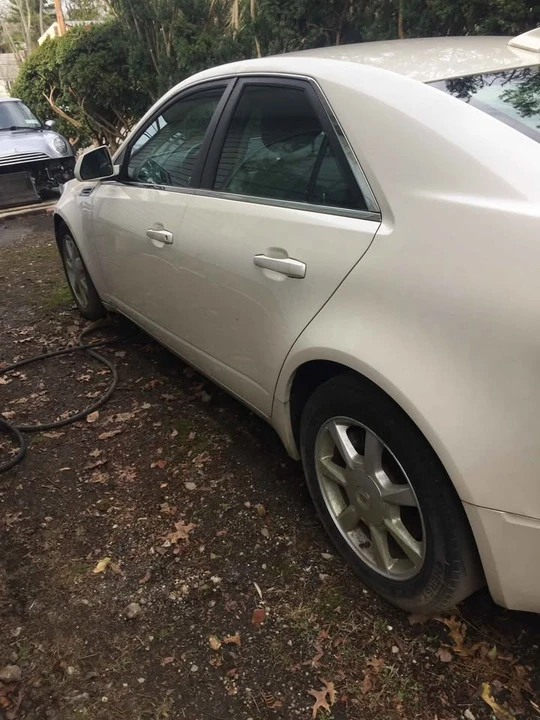 2009 Cadillac CTS 2nd Gen - Image 2 of 5