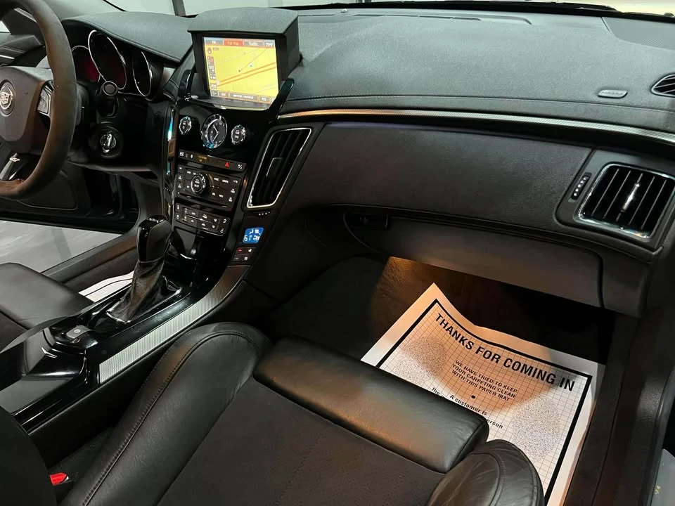 2009 Cadillac CTS-V 2nd Gen - Image 10 of 19