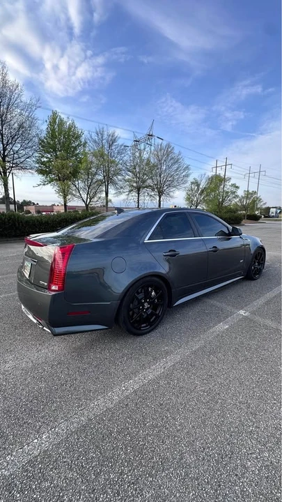 2009 Cadillac CTS-V 2nd Gen - Image 5 of 15