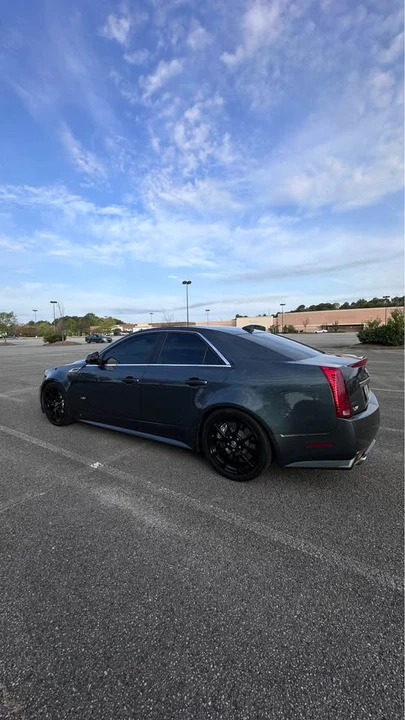 2009 Cadillac CTS-V 2nd Gen - Image 4 of 15