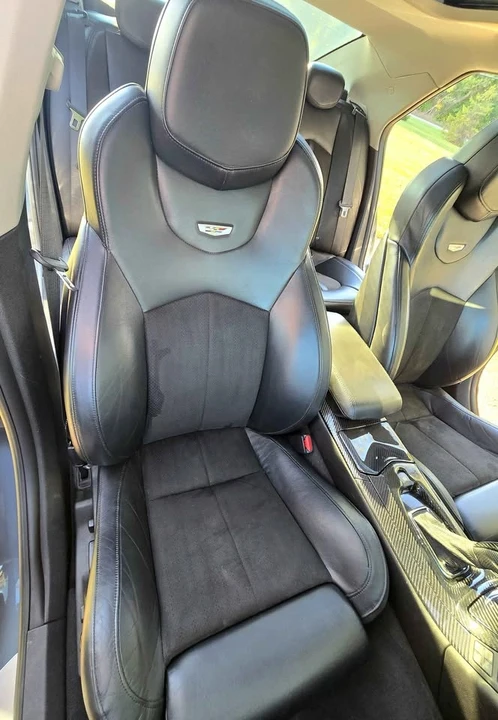 2009 Cadillac CTS-V 2nd Gen - Image 12 of 17