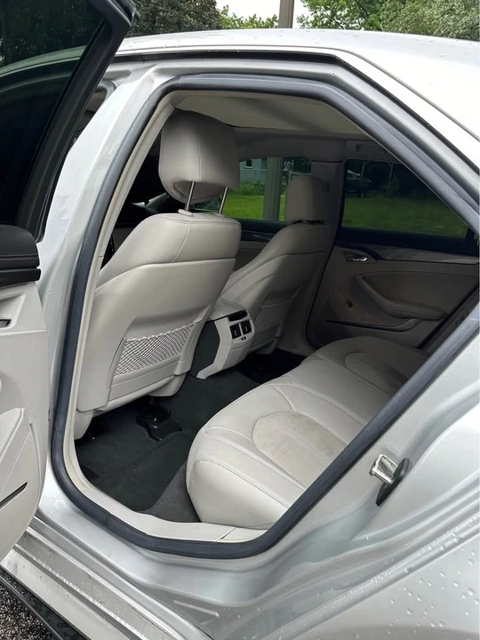 2009 Cadillac CTS-V 2nd Gen - Image 8 of 13