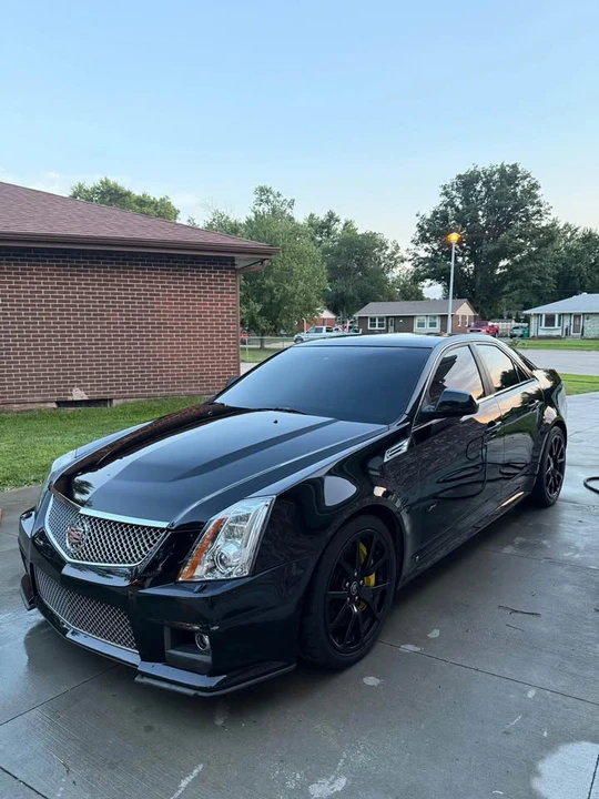 2009 Cadillac CTS-V 2nd Gen - Image 2 of 17