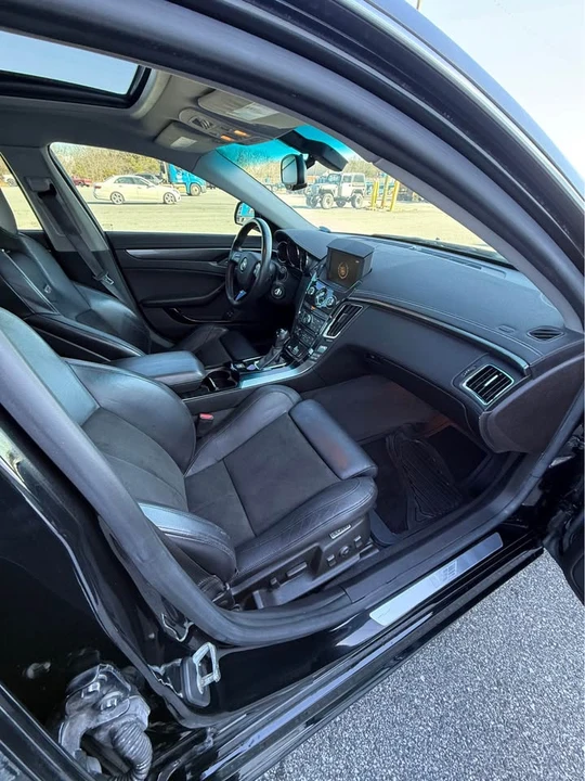 2009 Cadillac CTS-V 2nd Gen - Image 10 of 14