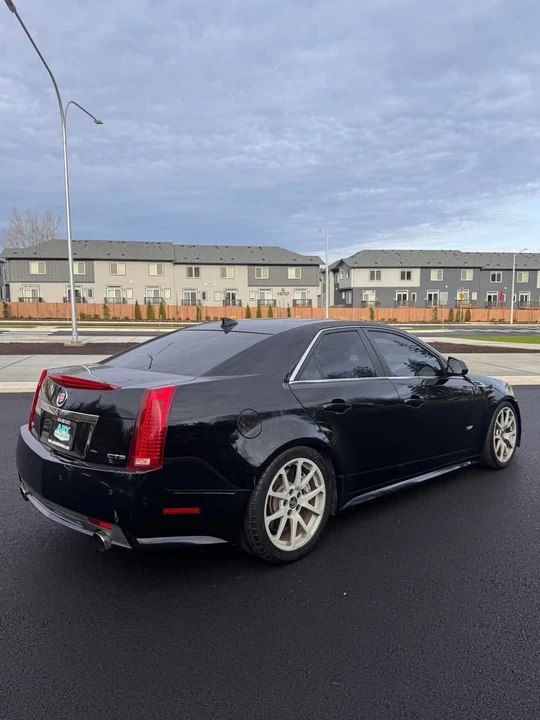 2009 Cadillac CTS-V 2nd Gen - Image 4 of 12