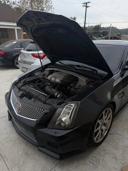 2009 Cadillac CTS-V 2nd Gen - Image 2 of 9