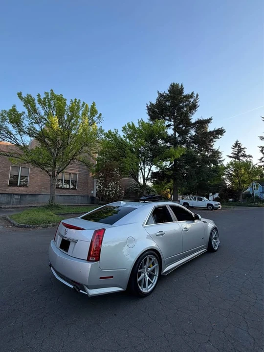 2009 Cadillac CTS-V 2nd Gen - Image 5 of 8