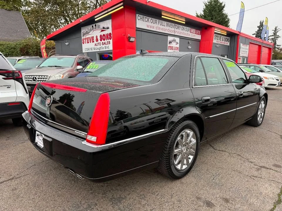 2009 Cadillac DTS - Image 10 of 20