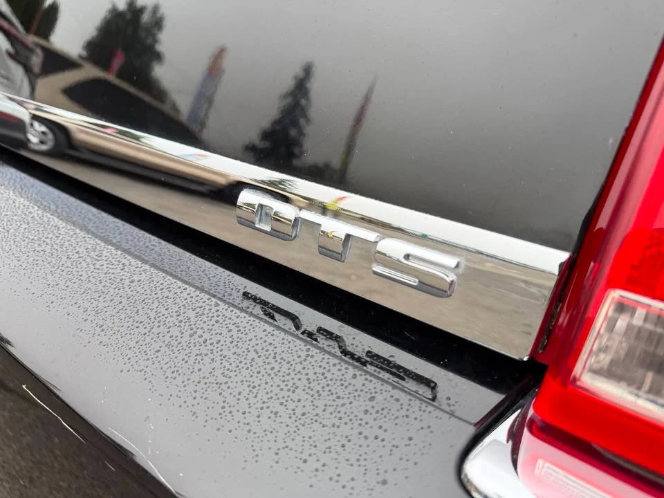2009 Cadillac DTS - Image 9 of 20