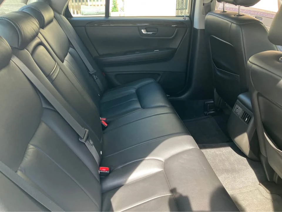 2009 Cadillac DTS - Image 5 of 19