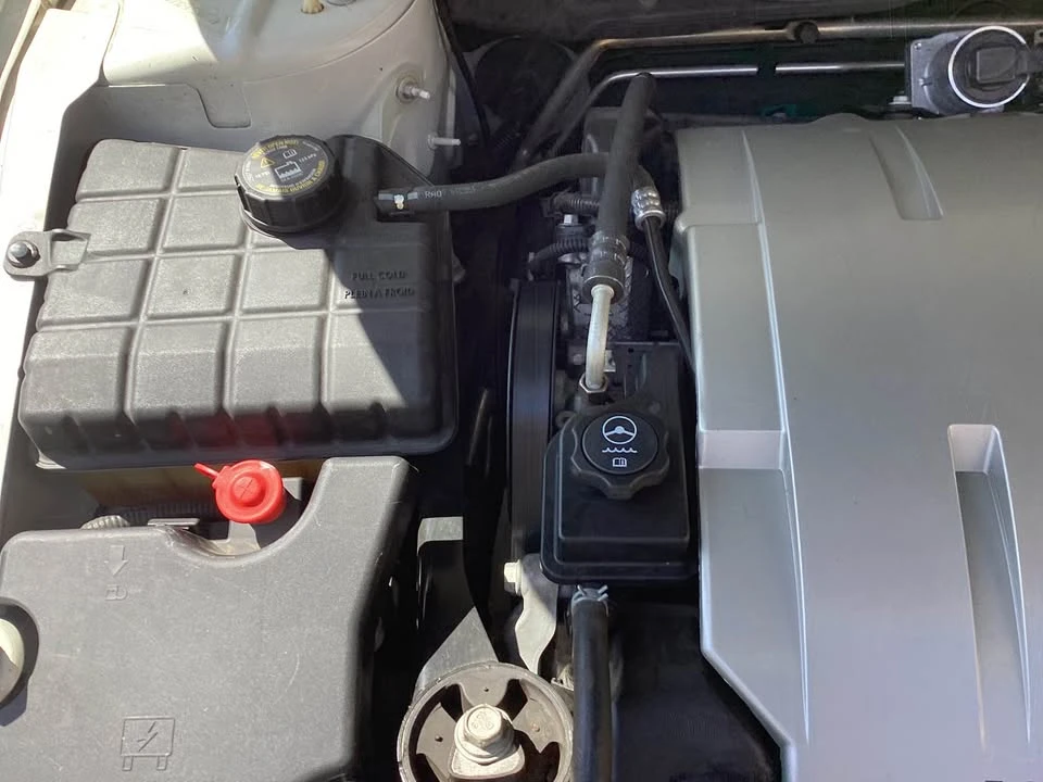 2009 Cadillac DTS - Image 13 of 19