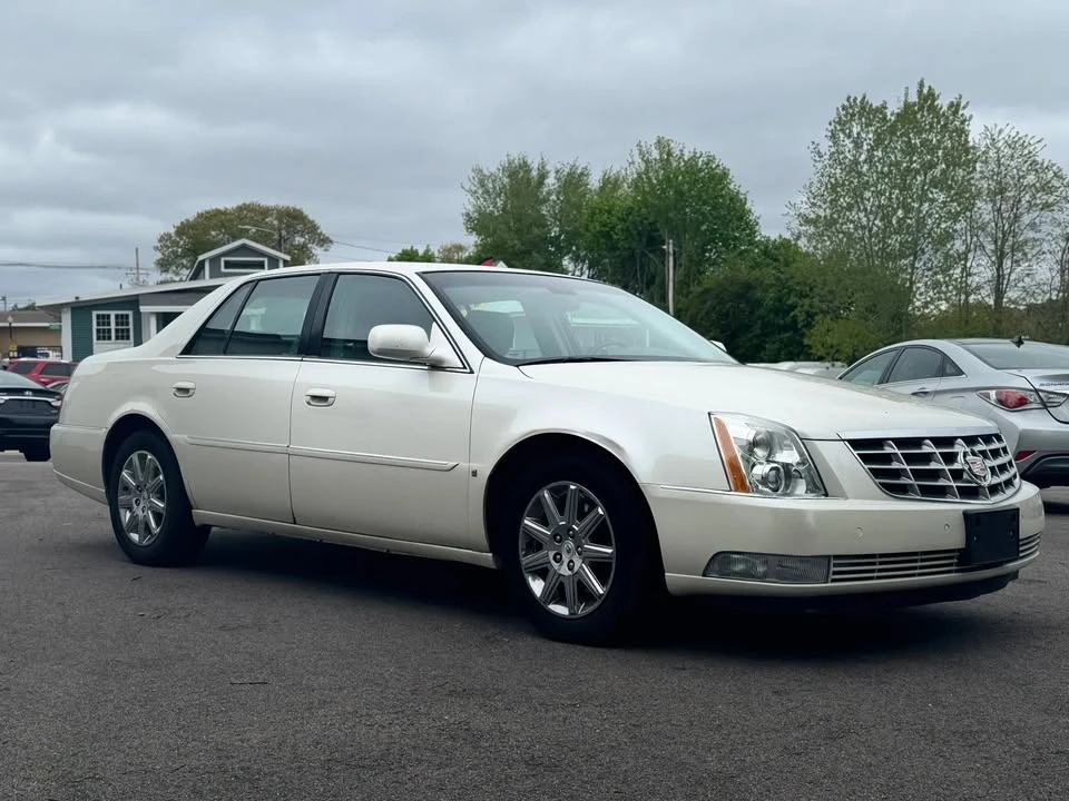2009 Cadillac DTS - Image 3 of 20