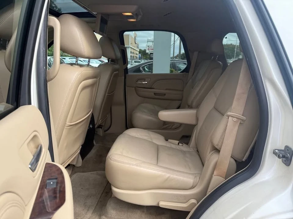 2009 Cadillac Escalade & EXT 3rd Gen - Image 10 of 20