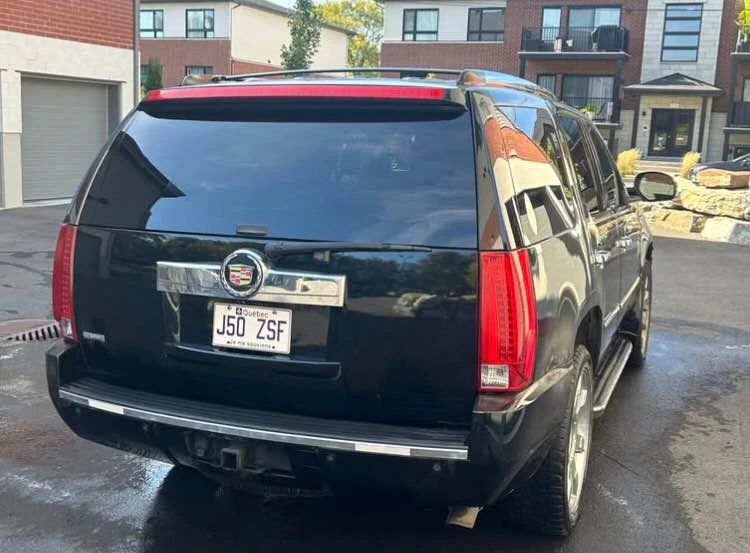 2009 Cadillac Escalade & EXT 3rd Gen - Image 3 of 11