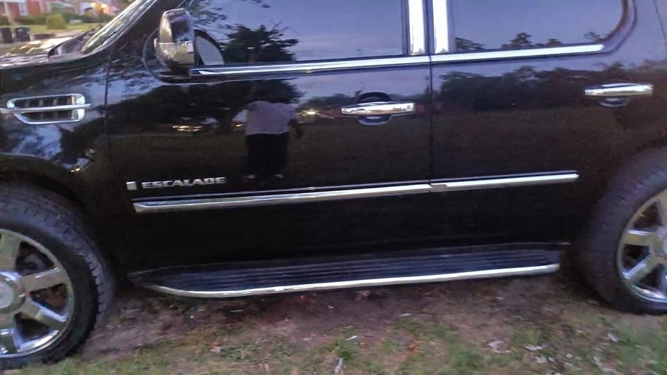 2009 Cadillac Escalade & EXT 3rd Gen - Image 13 of 13