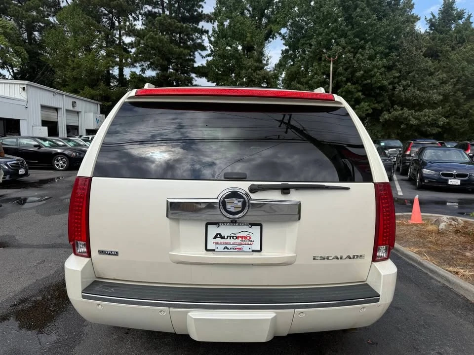 2009 Cadillac Escalade & EXT 3rd Gen - Image 4 of 20