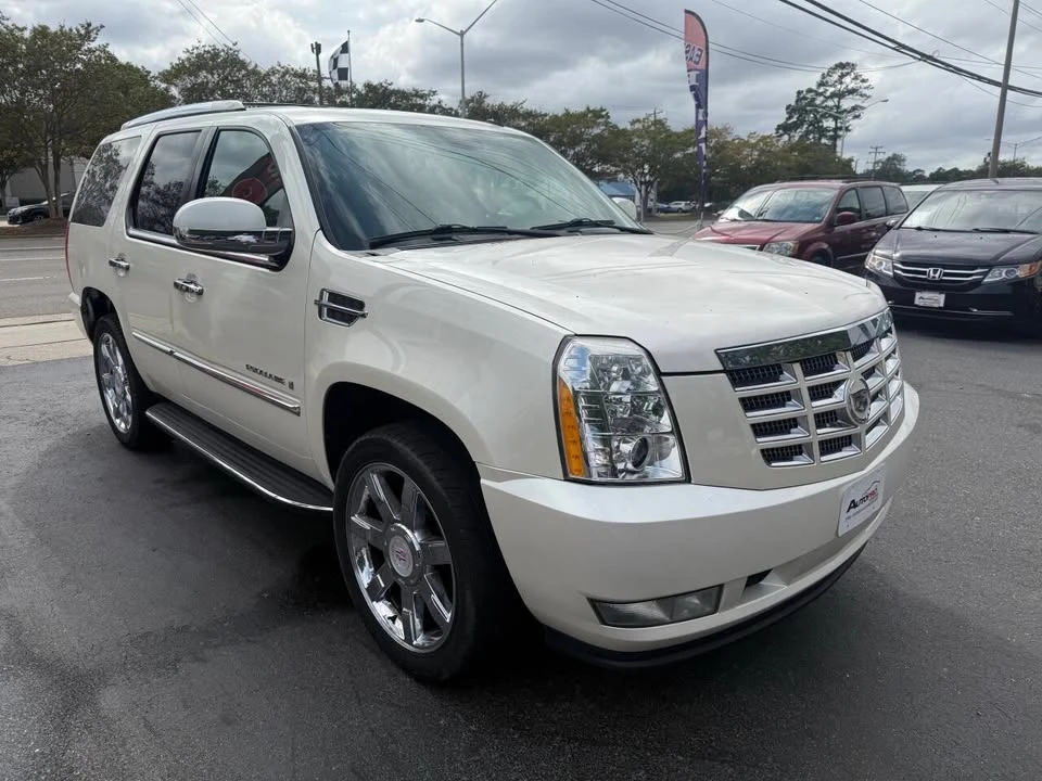 2009 Cadillac Escalade & EXT 3rd Gen - Image 8 of 20