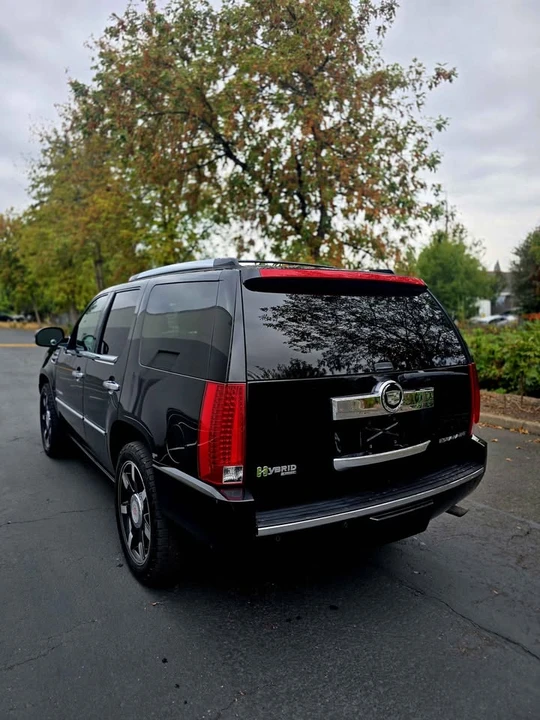 2009 Cadillac Escalade & EXT 3rd Gen - Image 6 of 20