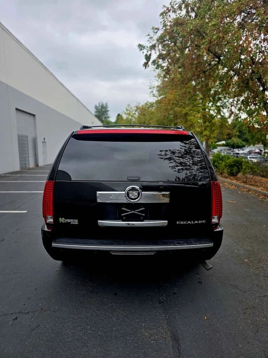2009 Cadillac Escalade & EXT 3rd Gen - Image 5 of 20