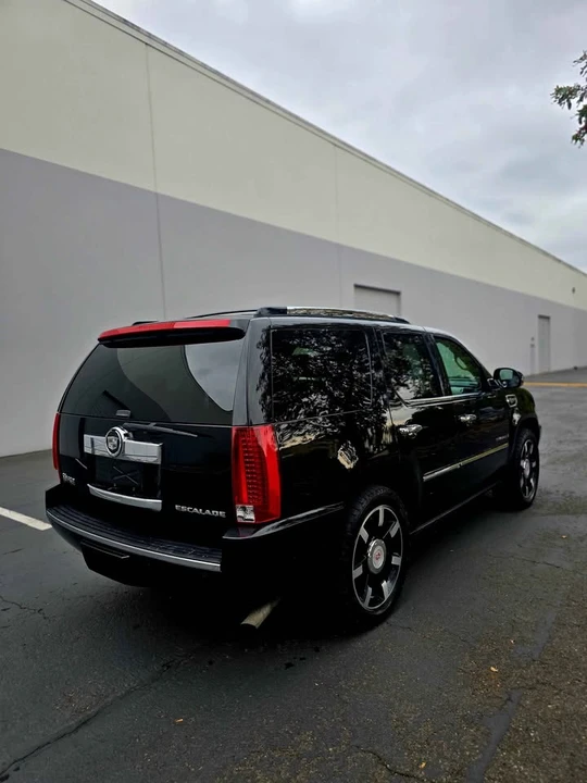2009 Cadillac Escalade & EXT 3rd Gen - Image 4 of 20