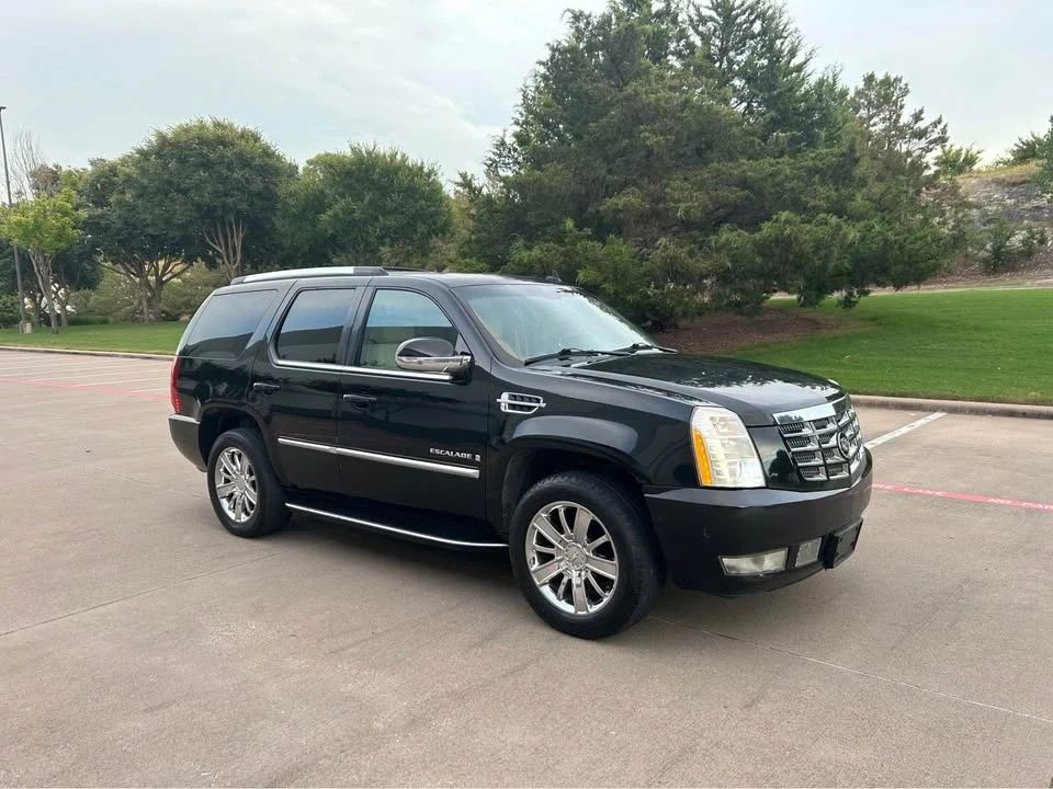 2009 Cadillac Escalade & EXT 3rd Gen - Image 11 of 14