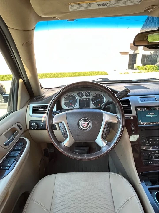 2009 Cadillac Escalade & EXT 2nd Gen - Image 7 of 13