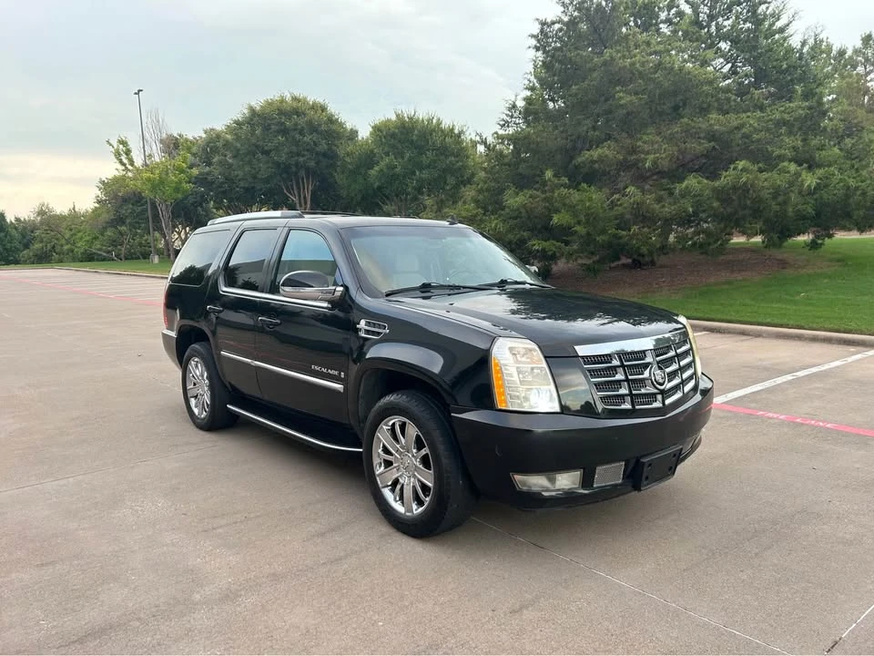 2009 Cadillac Escalade & EXT 2nd Gen - Image 12 of 13