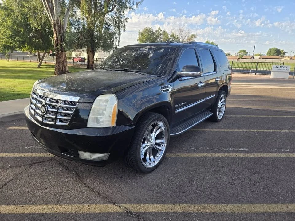 2009 Cadillac Escalade & EXT 3rd Gen - Image 5 of 9