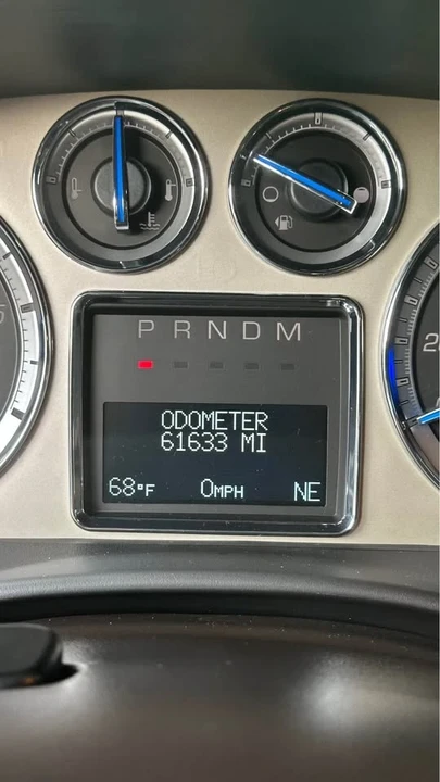 2009 Cadillac Escalade & EXT 3rd Gen - Image 14 of 19