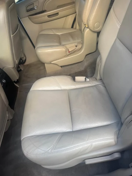 2009 Cadillac Escalade & EXT 3rd Gen - Image 9 of 10