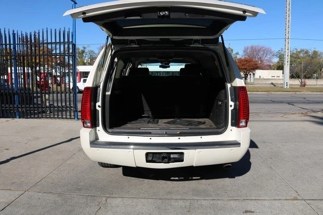 2009 Cadillac Escalade & EXT 3rd Gen - Image 16 of 16