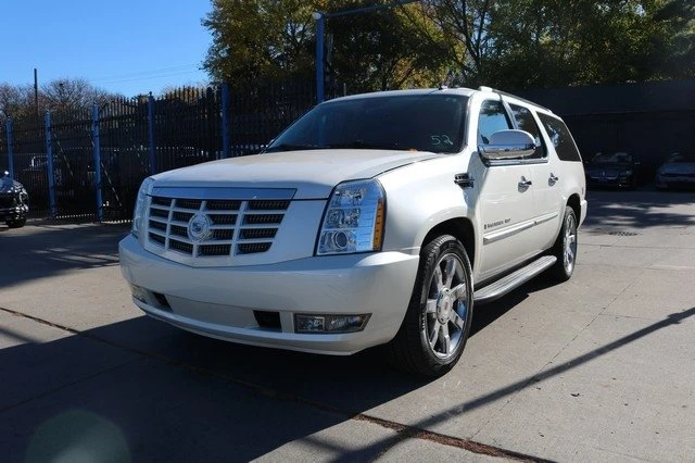 2009 Cadillac Escalade & EXT 3rd Gen - Image 5 of 16