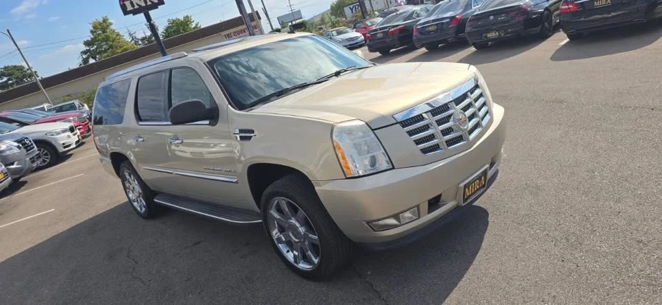 2009 Cadillac Escalade & EXT 3rd Gen - Image 7 of 20