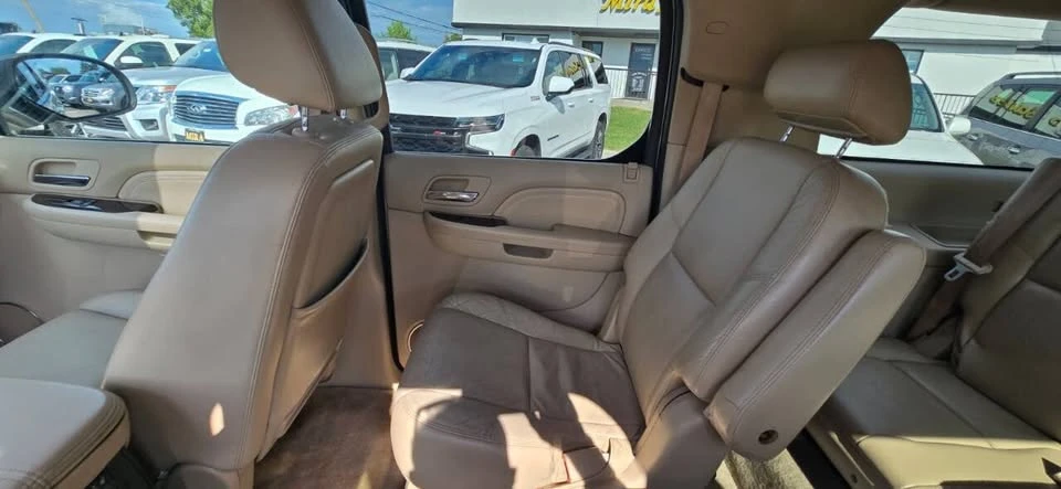 2009 Cadillac Escalade & EXT 3rd Gen - Image 17 of 20