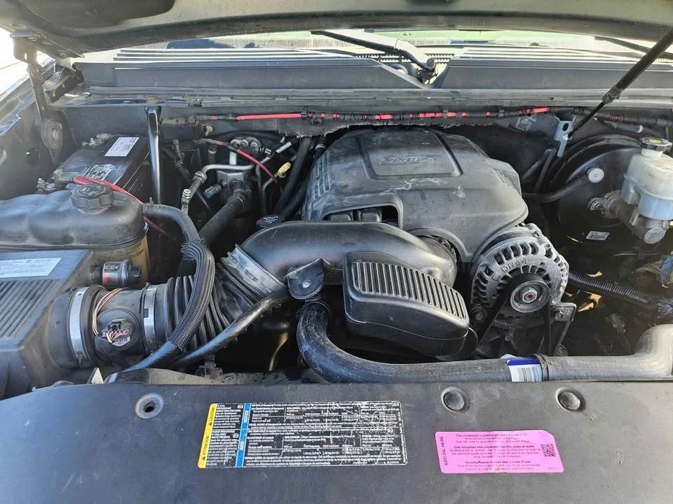 2009 Cadillac Escalade & EXT 3rd Gen - Image 4 of 4