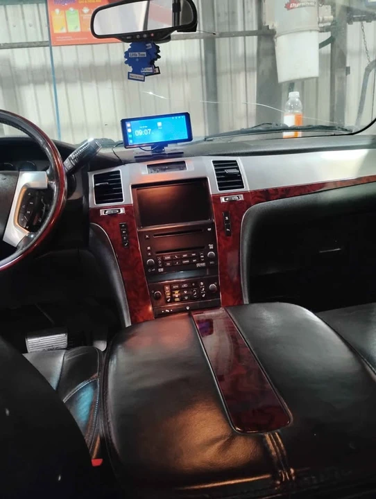 2009 Cadillac Escalade & EXT 2nd Gen - Image 12 of 12