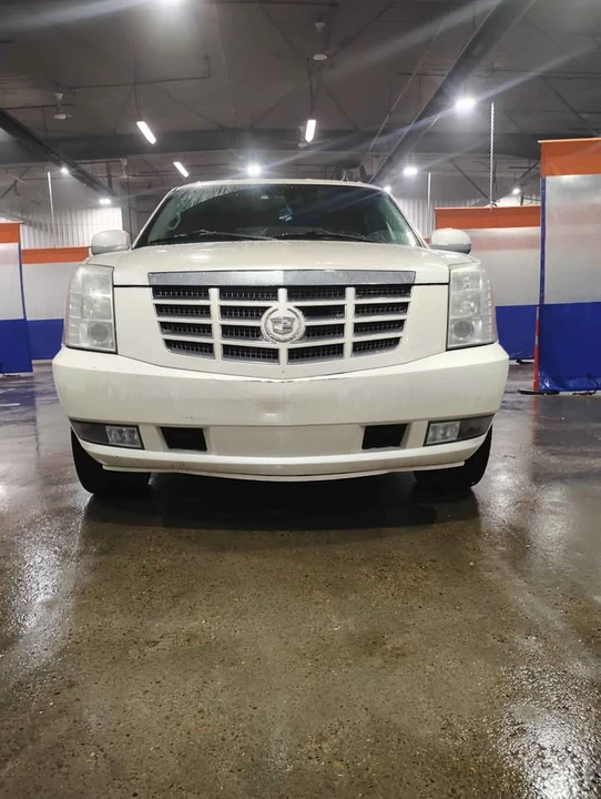 2009 Cadillac Escalade & EXT 2nd Gen - Image 7 of 12
