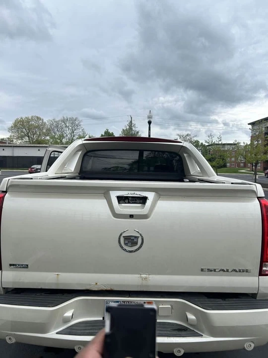 2009 Cadillac Escalade & EXT 2nd Gen - Image 6 of 6