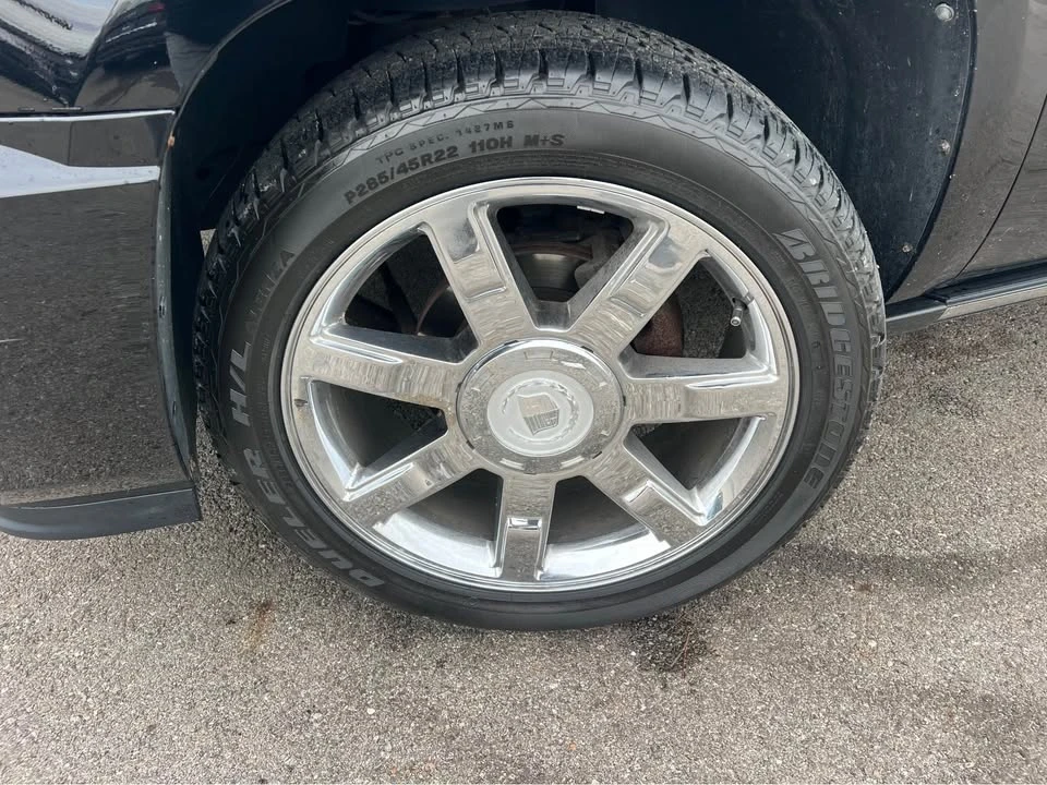 2009 Cadillac Escalade & EXT 3rd Gen - Image 10 of 18