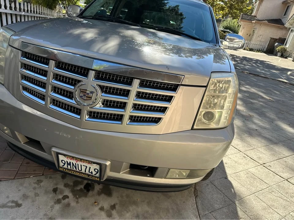 2009 Cadillac Escalade & EXT 3rd Gen - Image 7 of 12