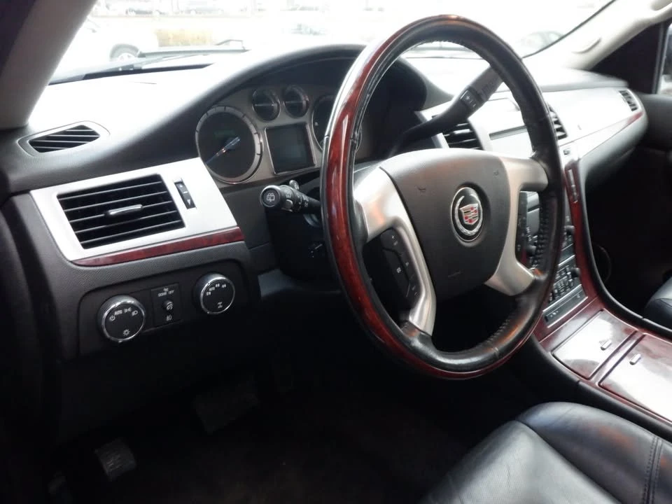 2009 Cadillac Escalade & EXT 3rd Gen - Image 17 of 20