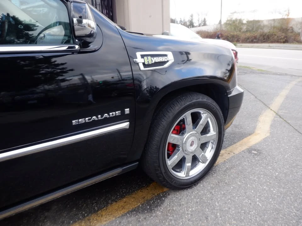 2009 Cadillac Escalade & EXT 3rd Gen - Image 9 of 20