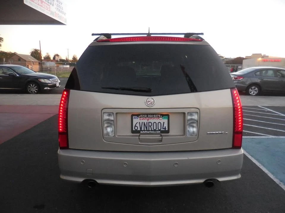 2009 Cadillac SRX - Image 4 of 20