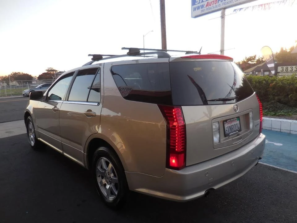2009 Cadillac SRX - Image 6 of 20