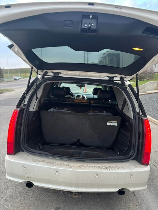 2009 Cadillac SRX - Image 2 of 13